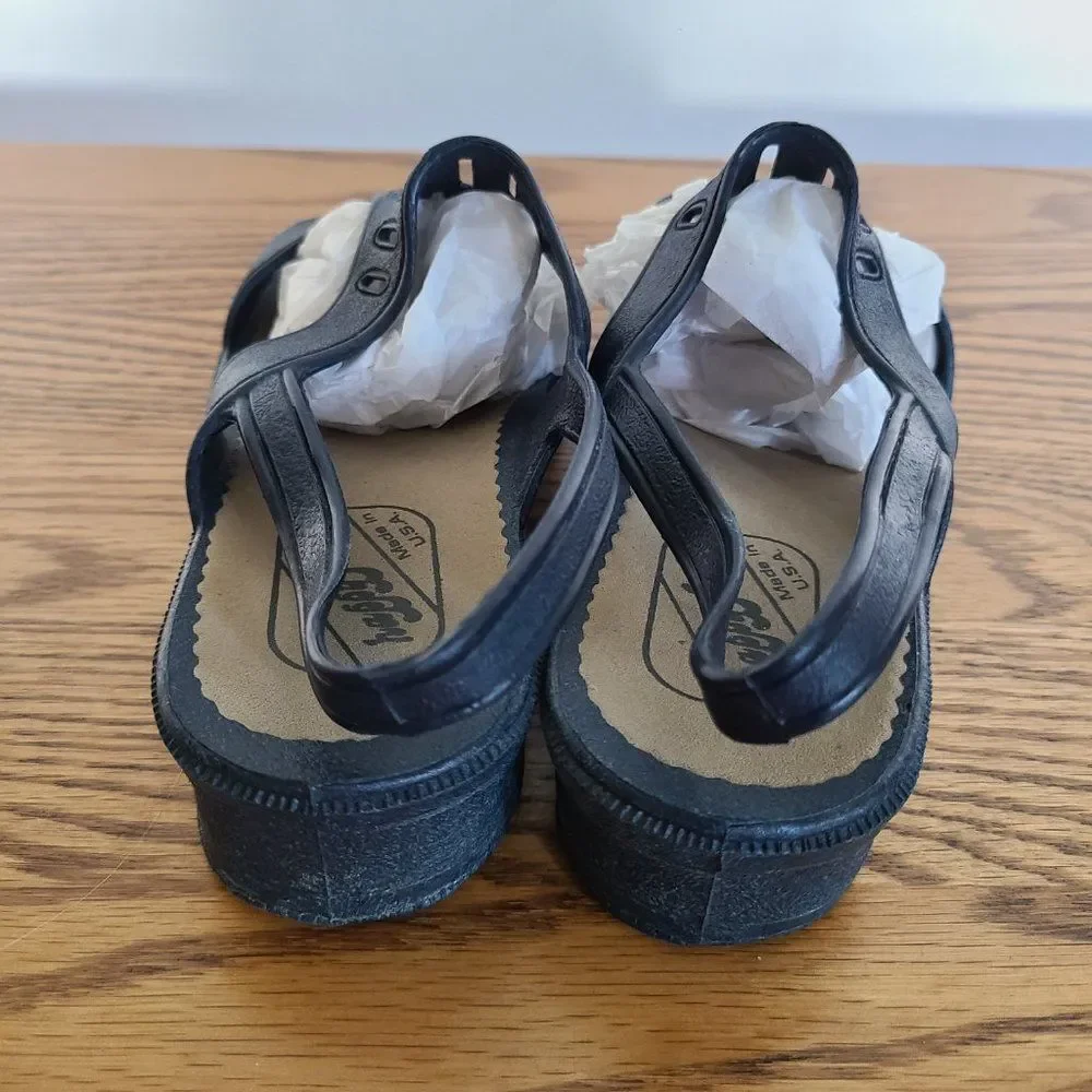 Vintage Women's Happy Feet Navy T-Strap Sandals Size 24 CM ~7 US Made Corona, CA